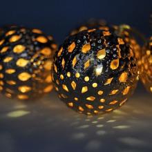 Vánoční LED řetěz - zlaté koule - 10xLED , 1 metr, IP20, 2xAA, teplá bílá - Solight (1V207-G)